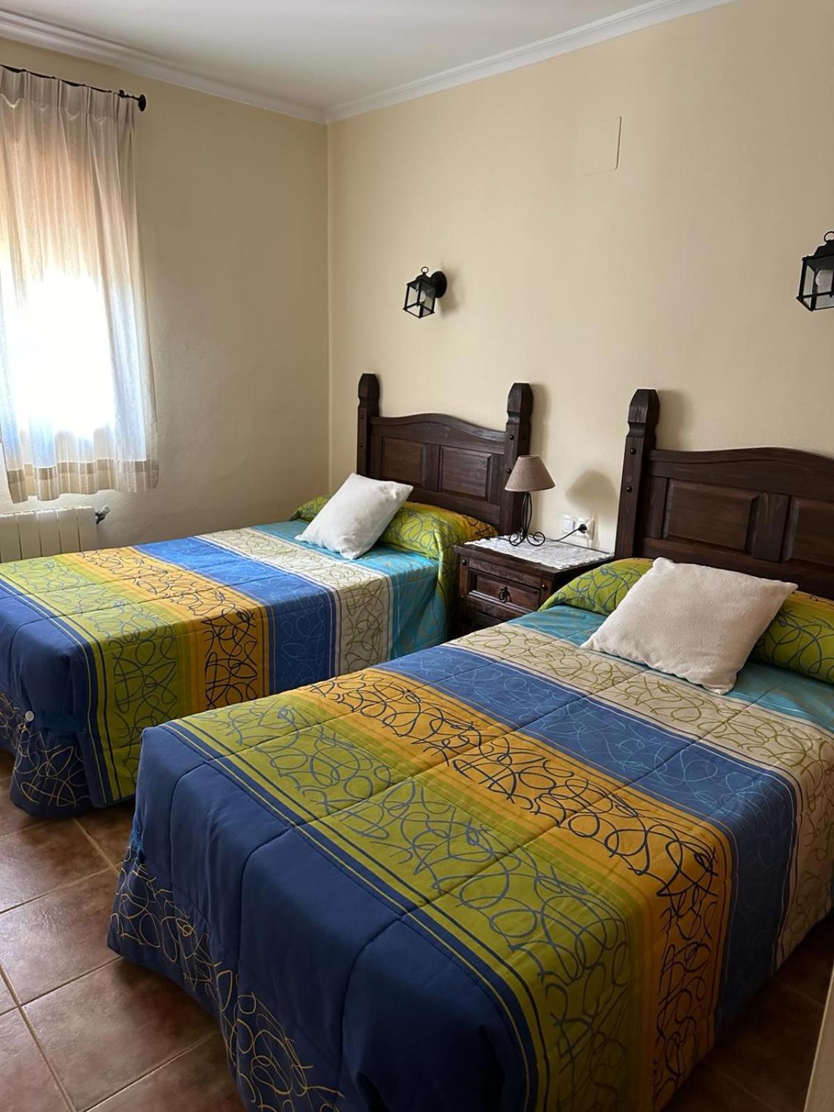 Casas Rurales Cerro Lobo Yeste Exterior foto